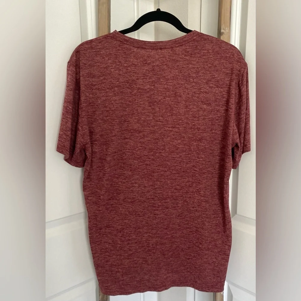 NWOT - Nike Men’s DryFit Short Sleeve T-Shirt - Size Large